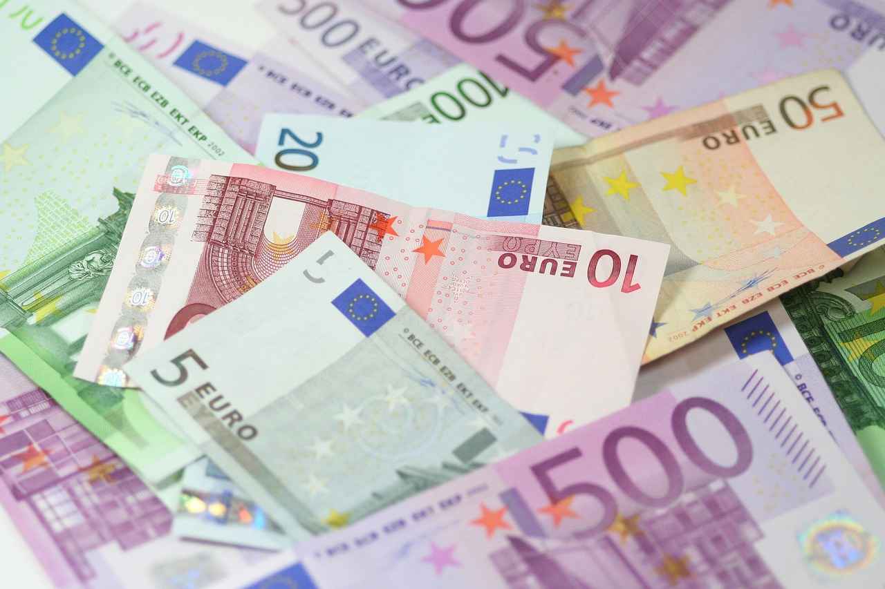 How to Use a Loan Calculator