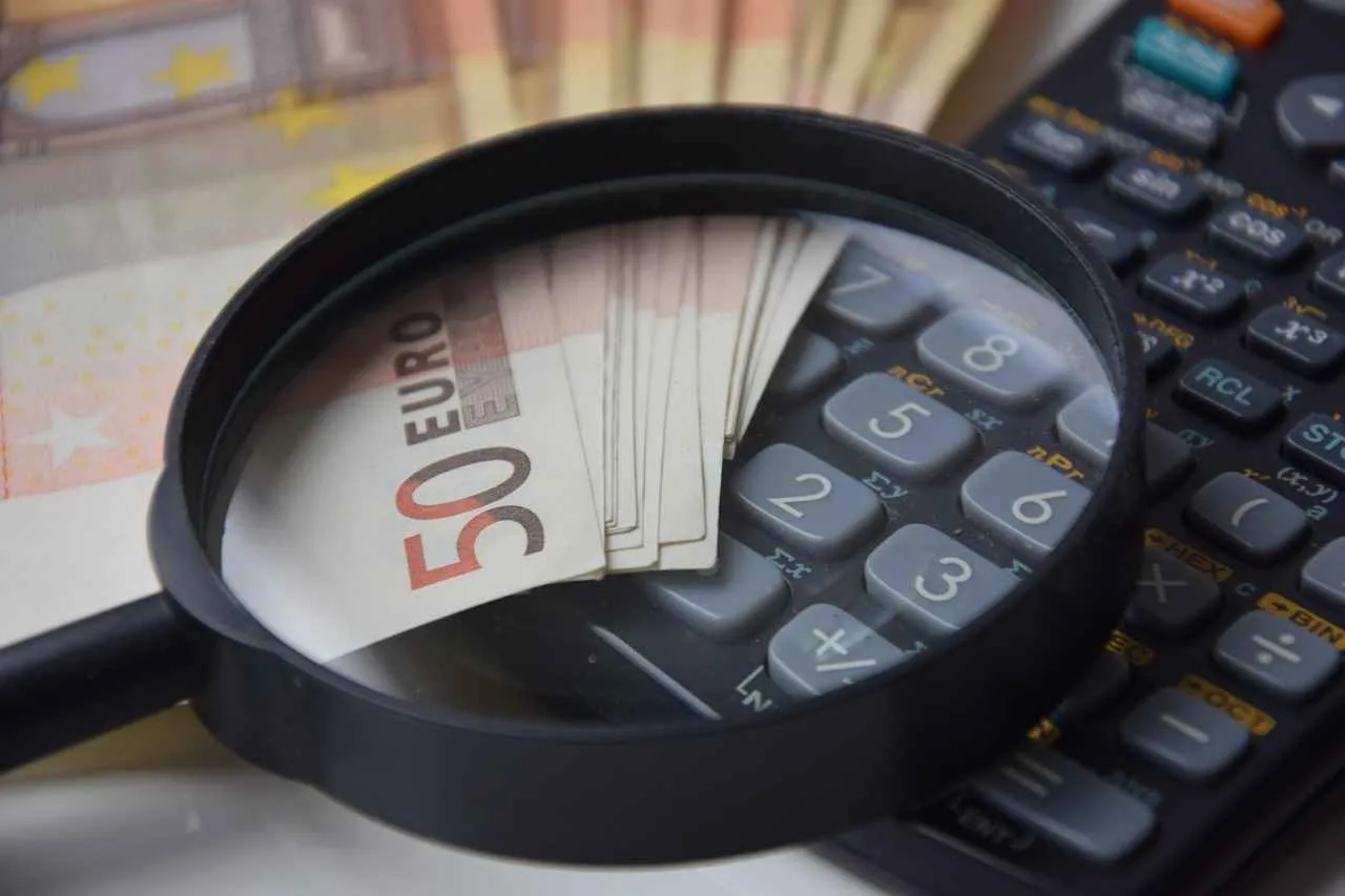 Why Use a Car Loan Payment Calculator?