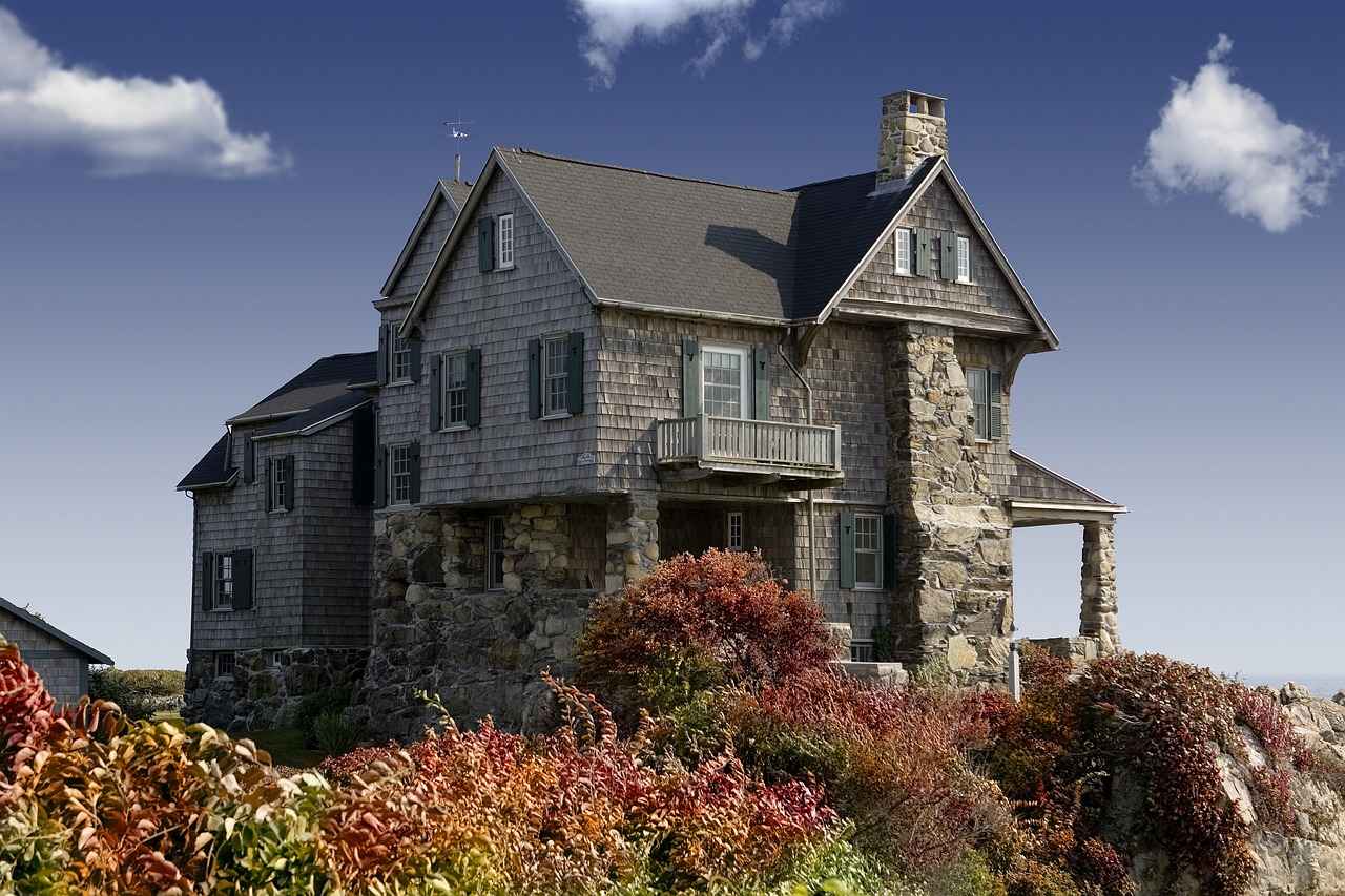 What is a Home Equity Loan Calculator?