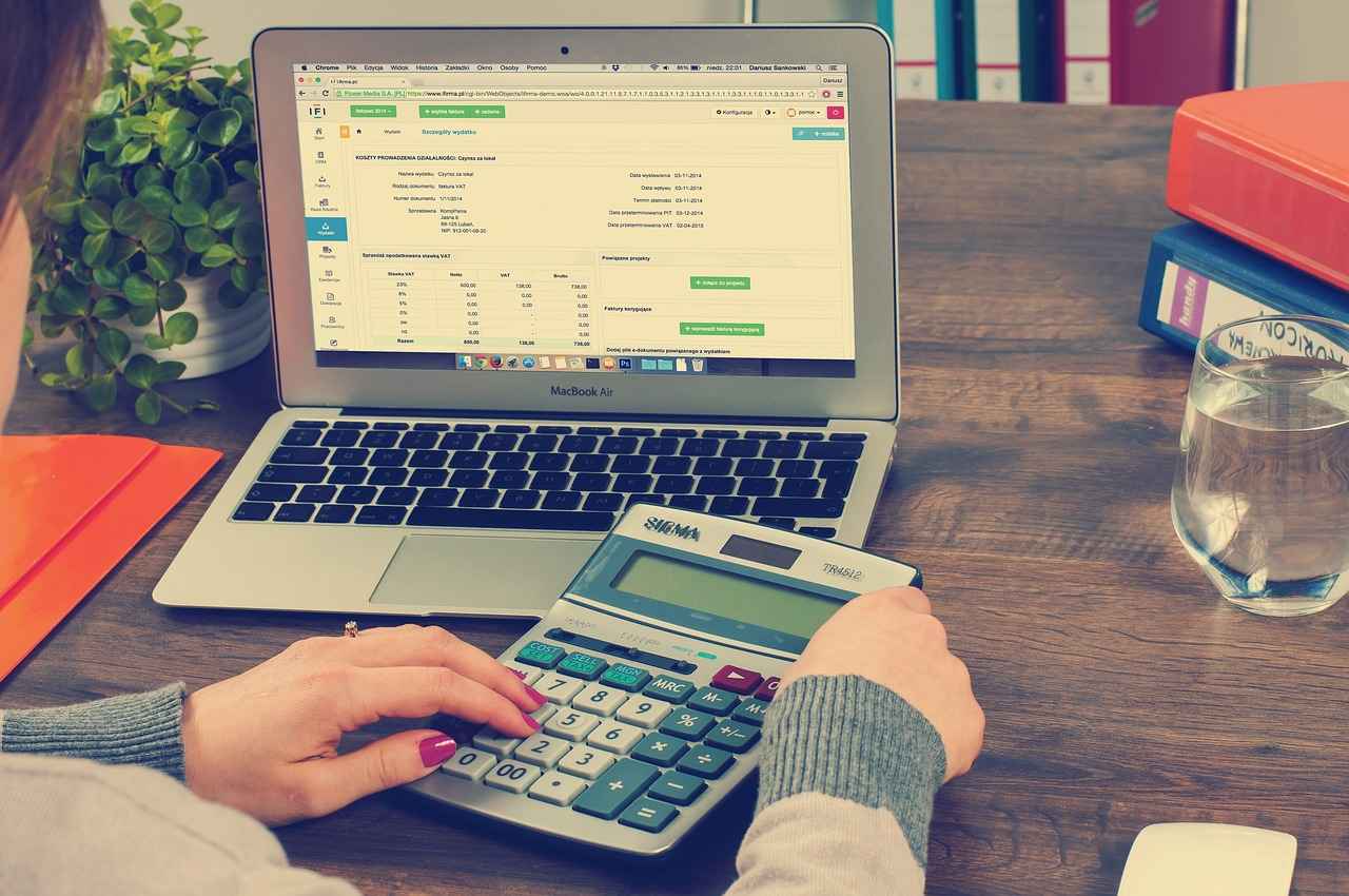 What is a Loan Calculator?
