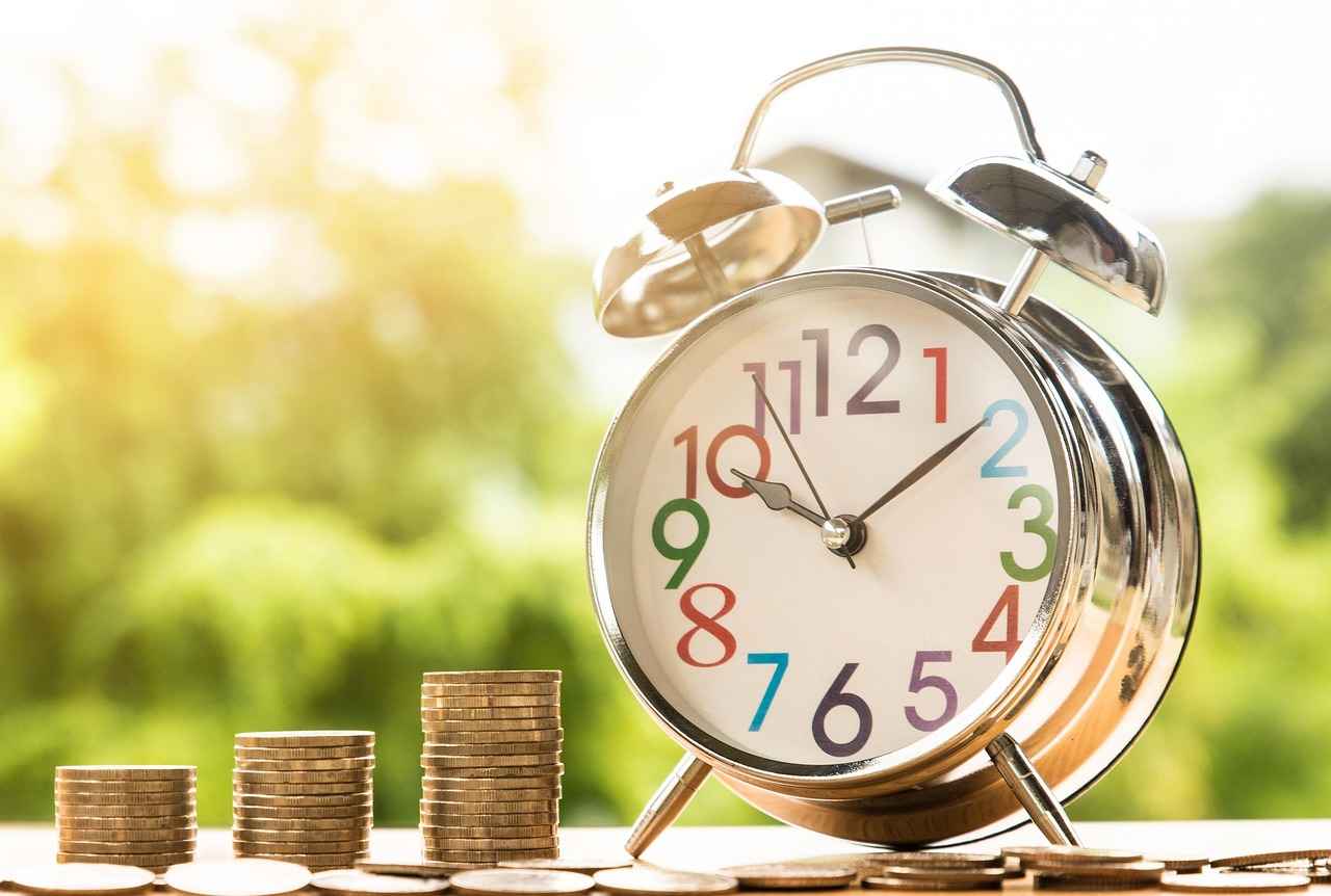 Comparing Loan Options with a Calculator