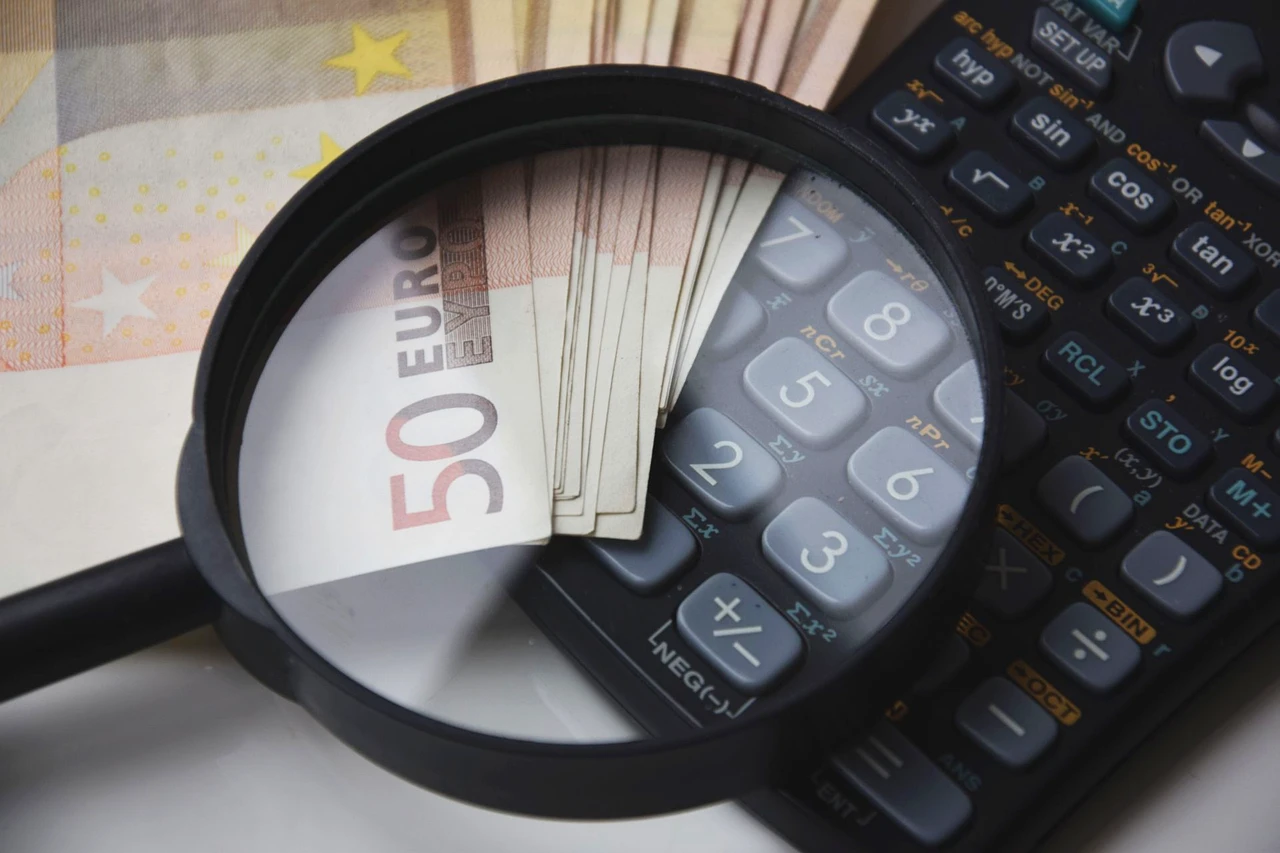 How to Use a Title Loan Calculator to Estimate Your Loan Amount