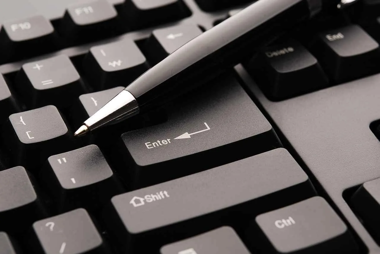 Understanding the Risks of Online Loans