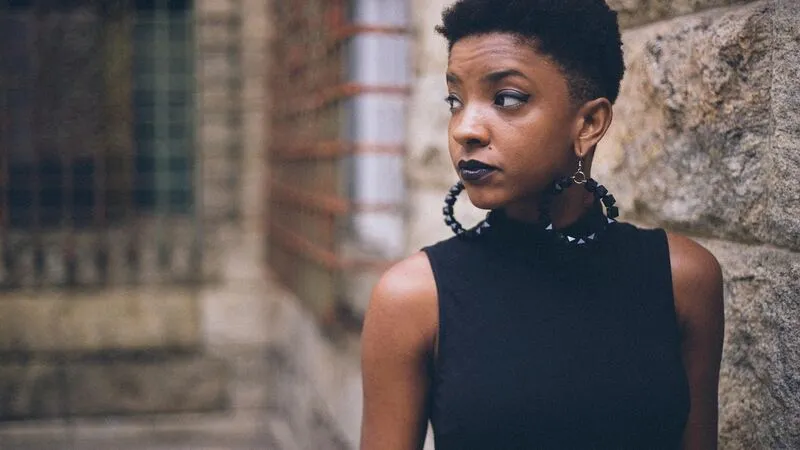 2024's Hottest Gold Jewelry Trends: What's Selling Like Crazy This Season
