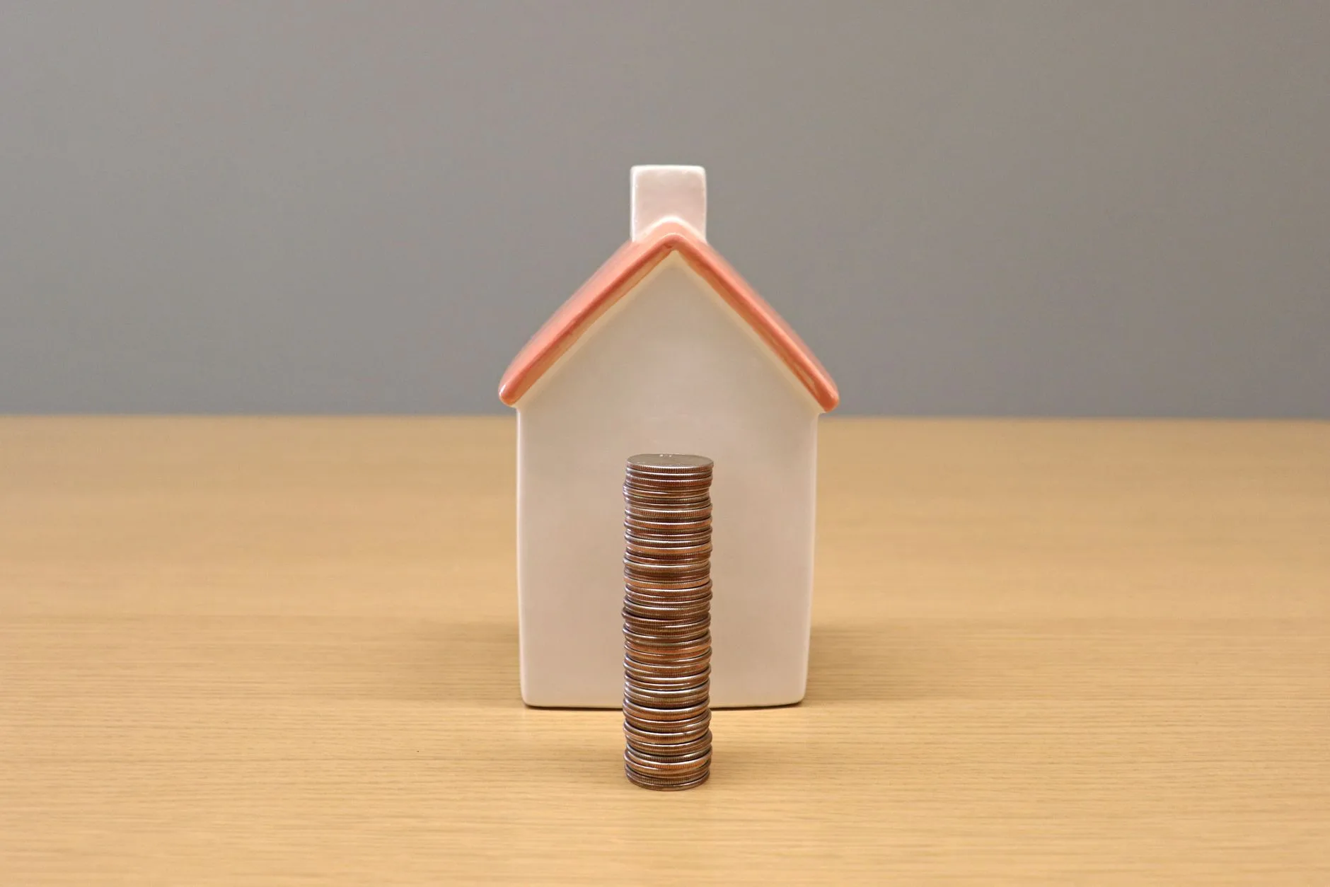 Revamping Your Home on a Shoestring: Clever Decorating Strategies for Thrifty Success