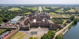 Royal Gardening Secrets: How the British Monarchy Maintains Its Iconic Landscapes and Traditions Royal Gardening Secrets: How the British Monarchy Maintains Its Iconic Landscapes and Traditions finance